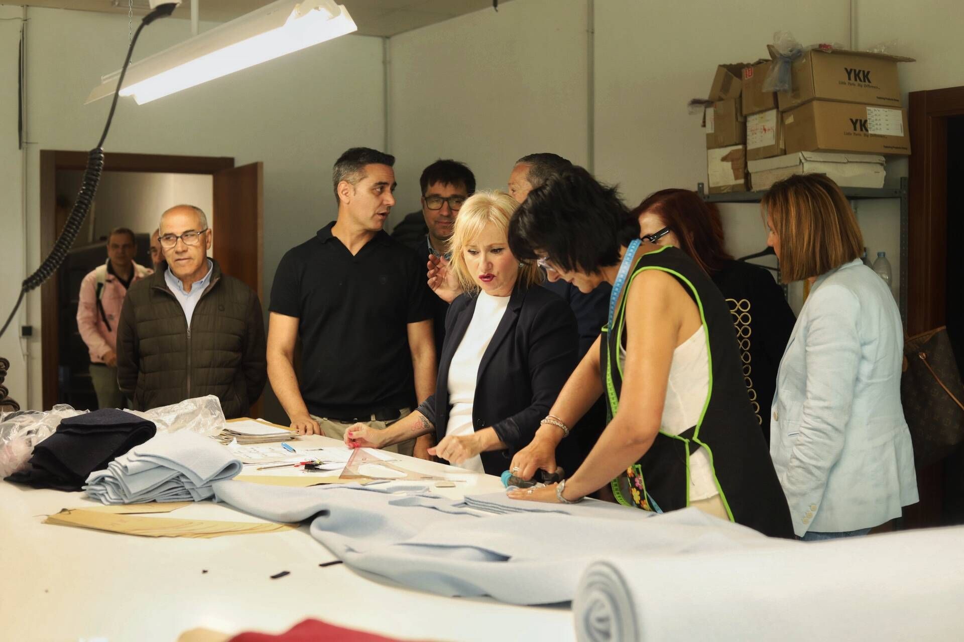 GALERÍA | Leticia García visita la empresa Marae en Coreses