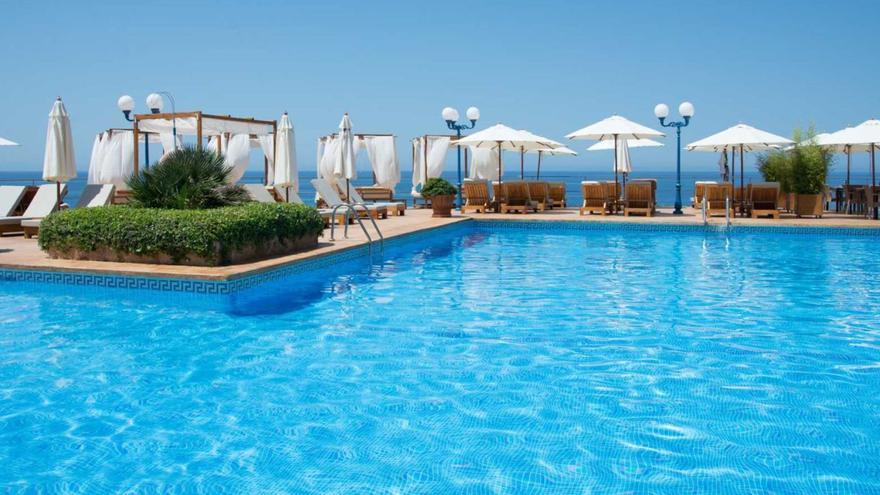 Urlaub auf Mallorca: So finden Sie heraus, ob das Wasser im Pool wirklich sauber ist