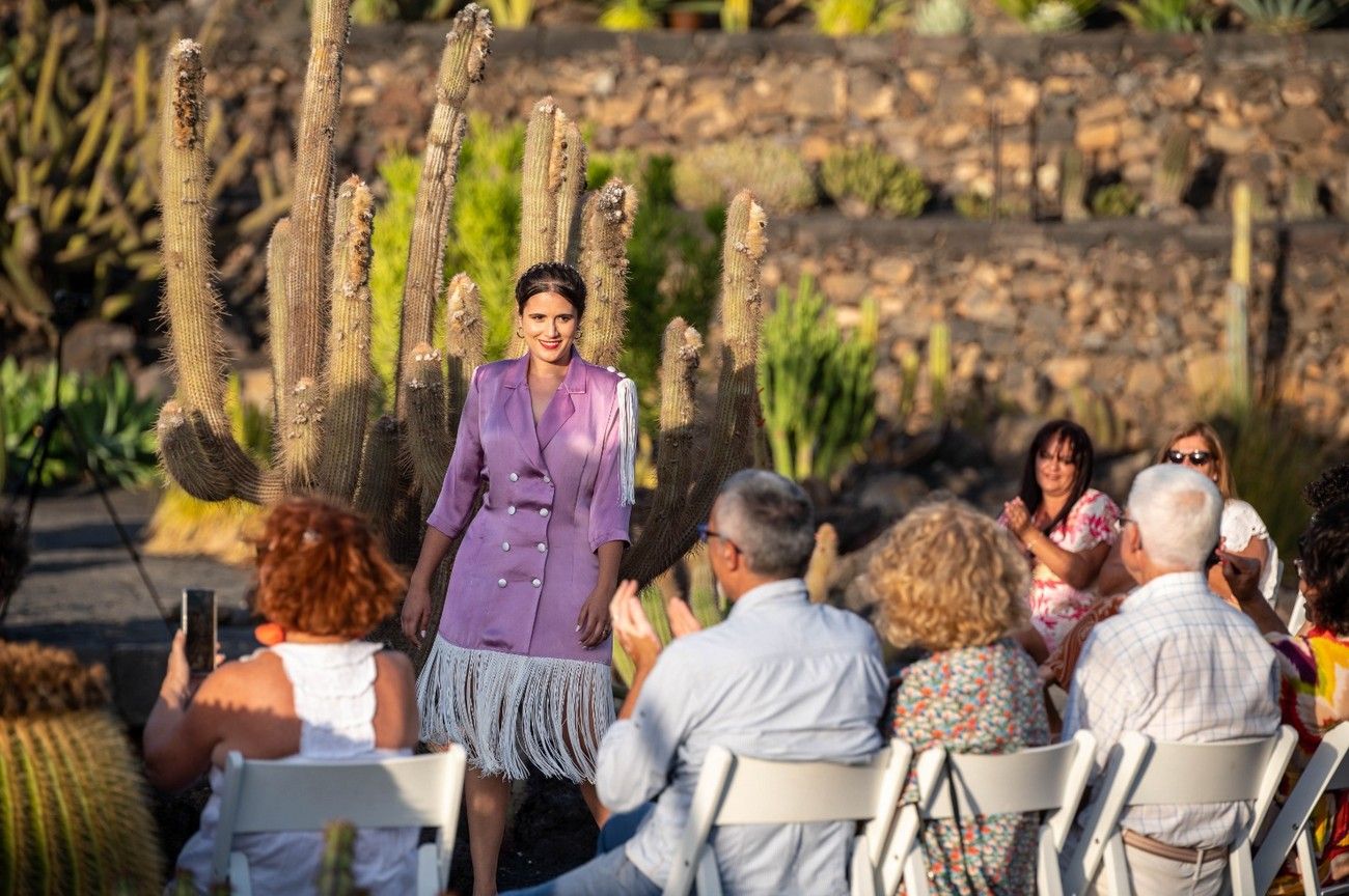 Regina Ferragut en el Jardín de Cactus