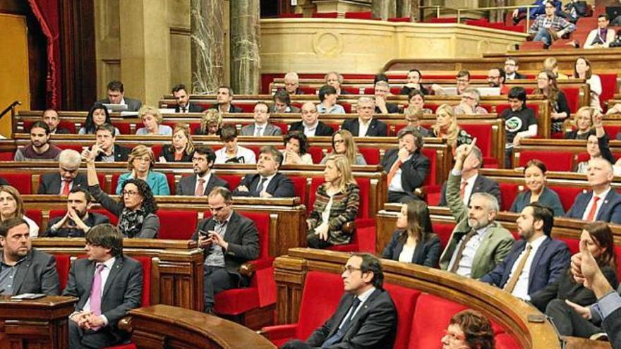 Sessió del ple del Parlament, ahir