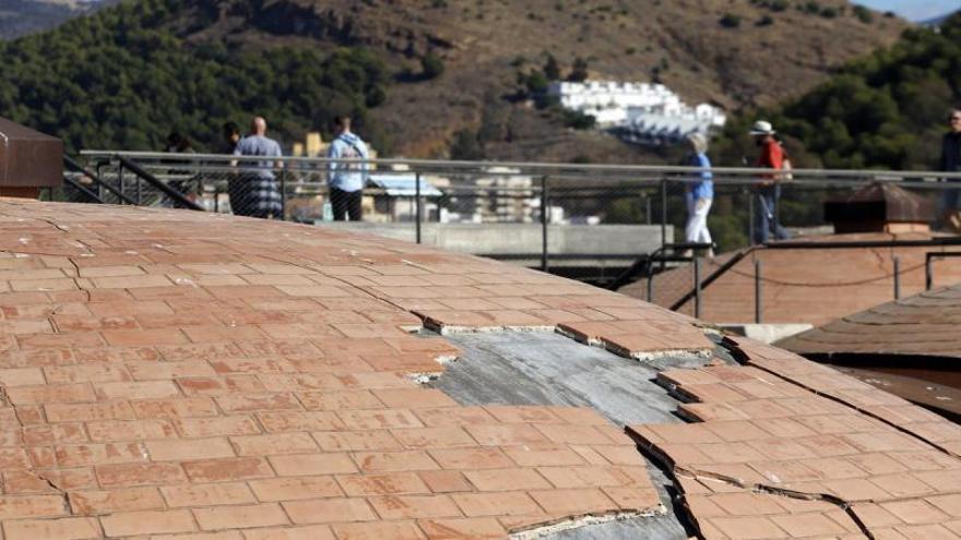 Grietas en las bóvedas de la Catedral de Málaga