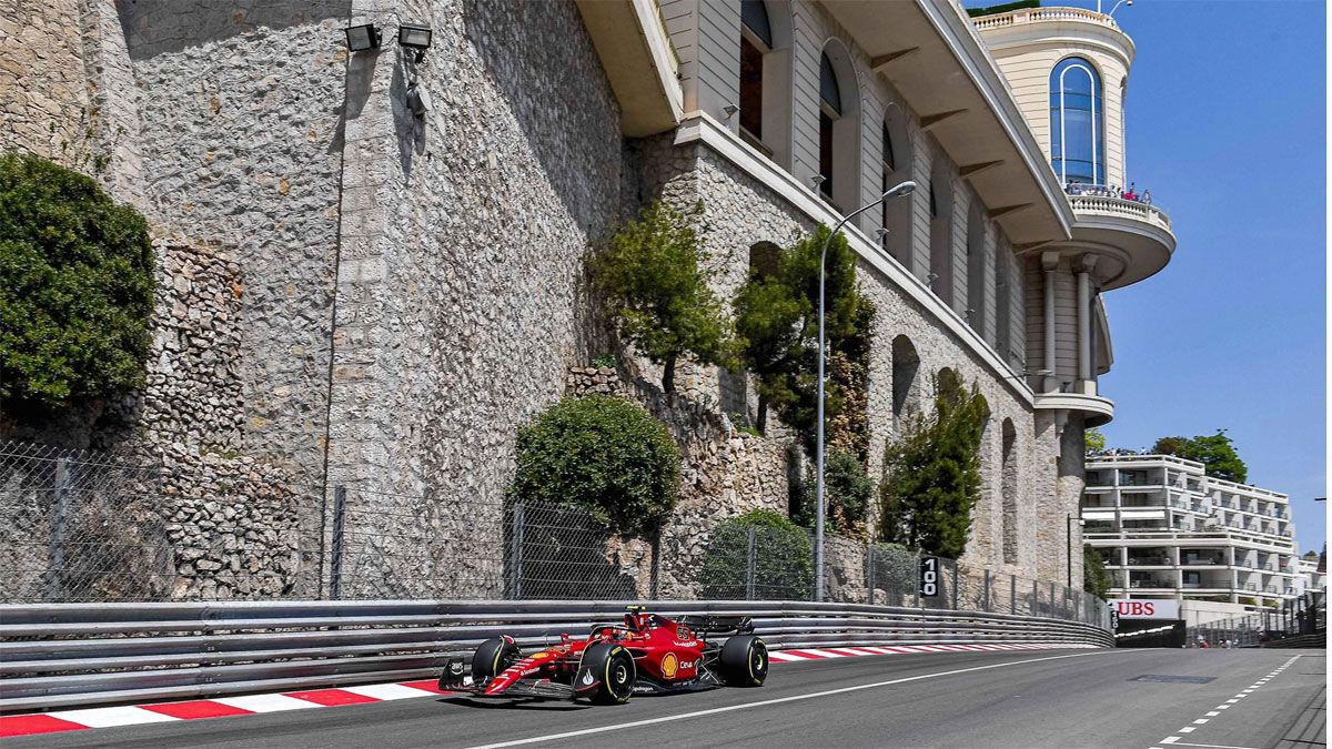 Leclerc, durante el primer día de acción en Mónaco