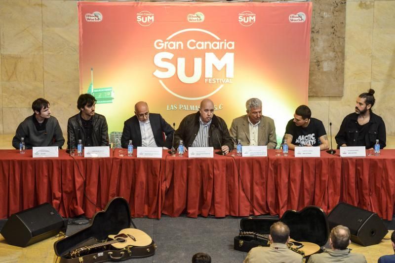 LAS PALMAS DE GRAN CANARIA. El director del Gran Canaria Sum Festival, Juan Francisco Senabre, presentaron junto a Antonio Morales y Pedro Quevedo, las novedades de la segunda edición. Grupos invitados Second y Miss Cafeina. FOTO: J. PÉREZ CURBELO  | 17/01/2019 | Fotógrafo: José Pérez Curbelo