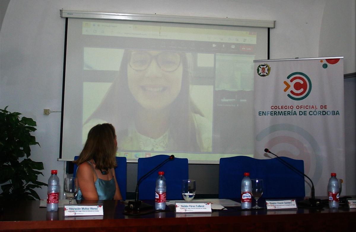 Ester Álvaro Sánchez, ganadora del Accésit de Investigación, que intervino en el acto por videoconferencia.