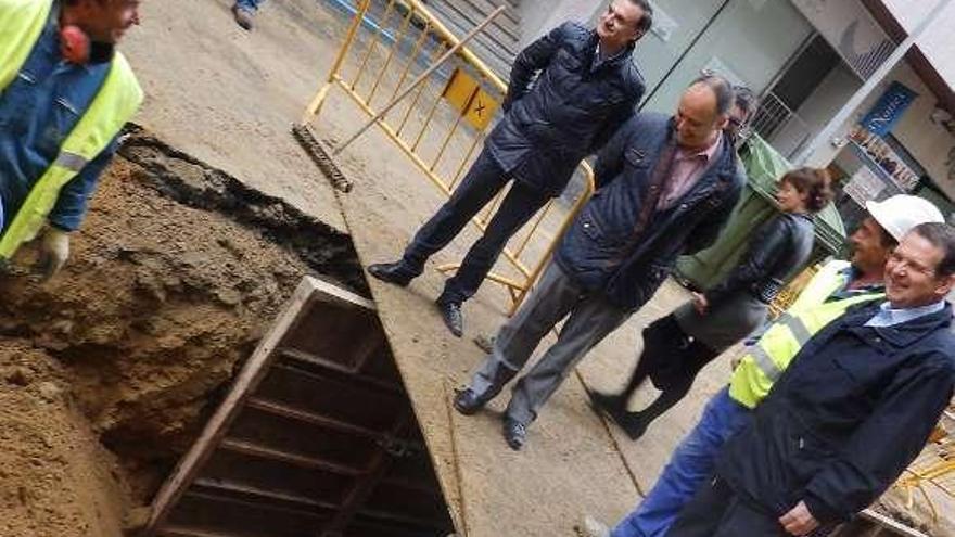 Trabajadores del programa Vigo Emprega mejorarán ocho viales del rural, el centro y Teis