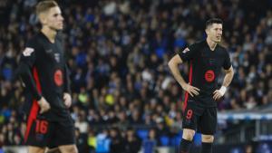 Fermín y Lewandowski, durante la derrota del Barça en Anoeta.