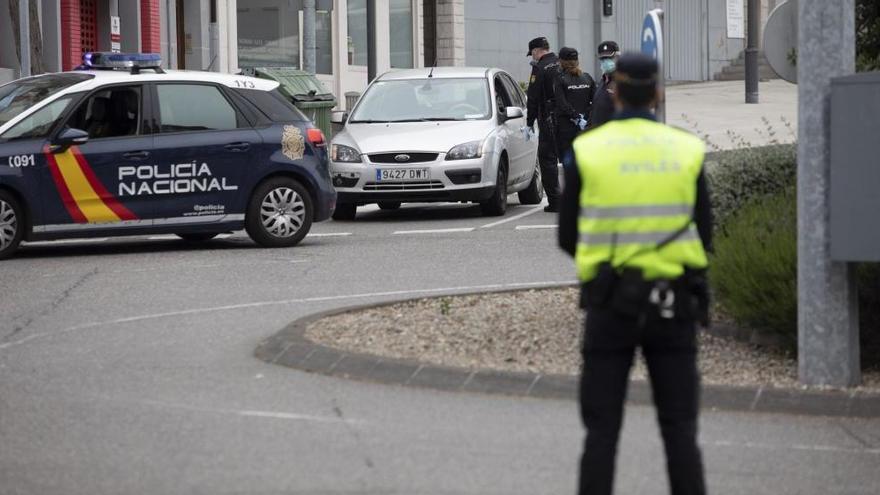 La Policía Local de Avilés multa a 21 personas por saltarse el confinamiento entre el Domingo y el Lunes de Pascua