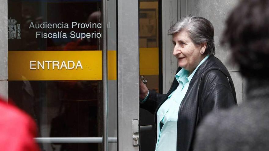 María Jesús Otero a su llegada a la Audiencia.