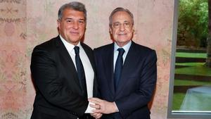 Laporta y Florentino, juntos en una imagen de archivo