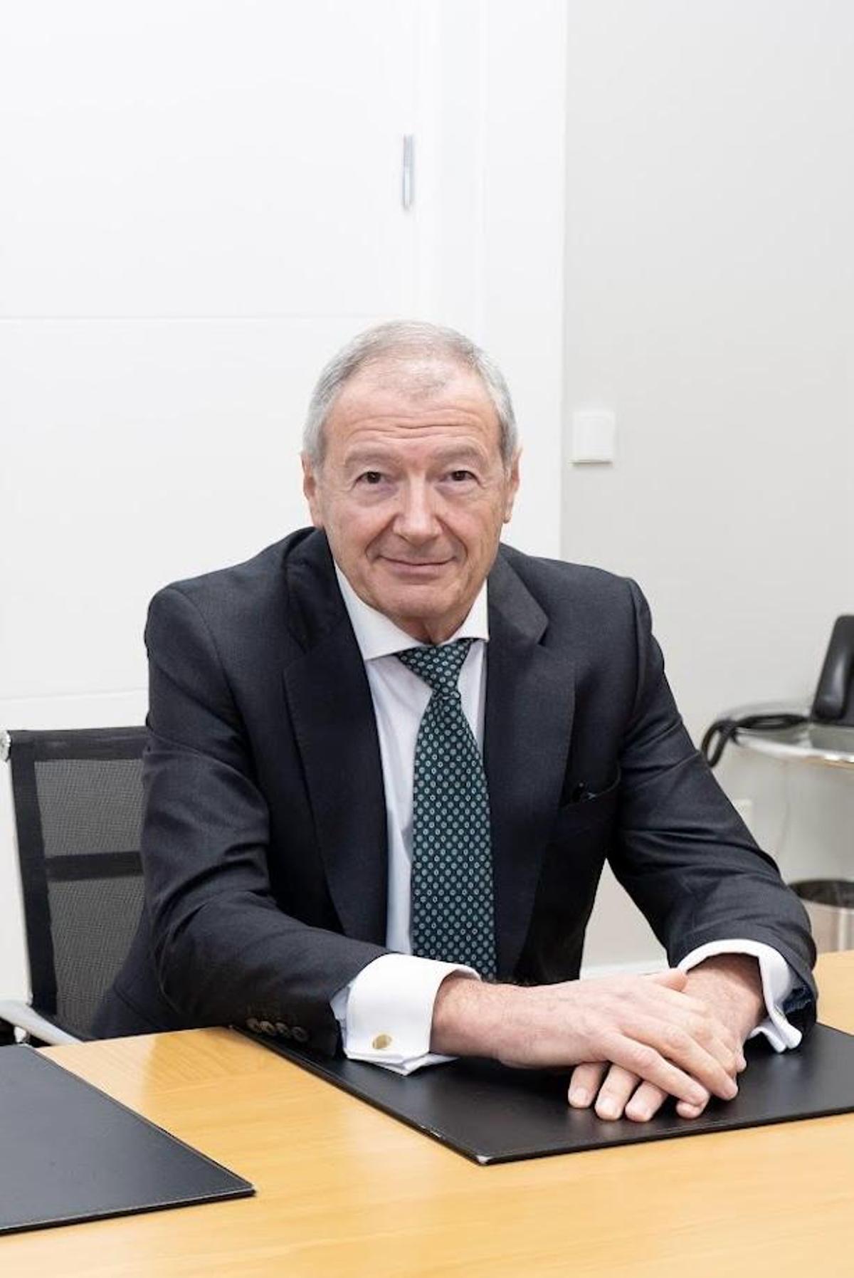 Ignacio Barrón es zaragozano y preside la Comisión de Investigación de Accidentes Ferroviarios.