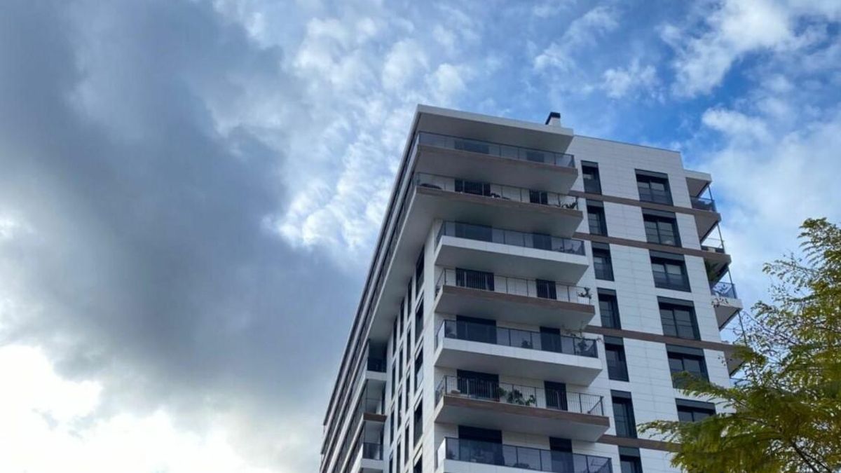Nuevo edificio de viviendas públicas de alquiler en el Bon Pastor.