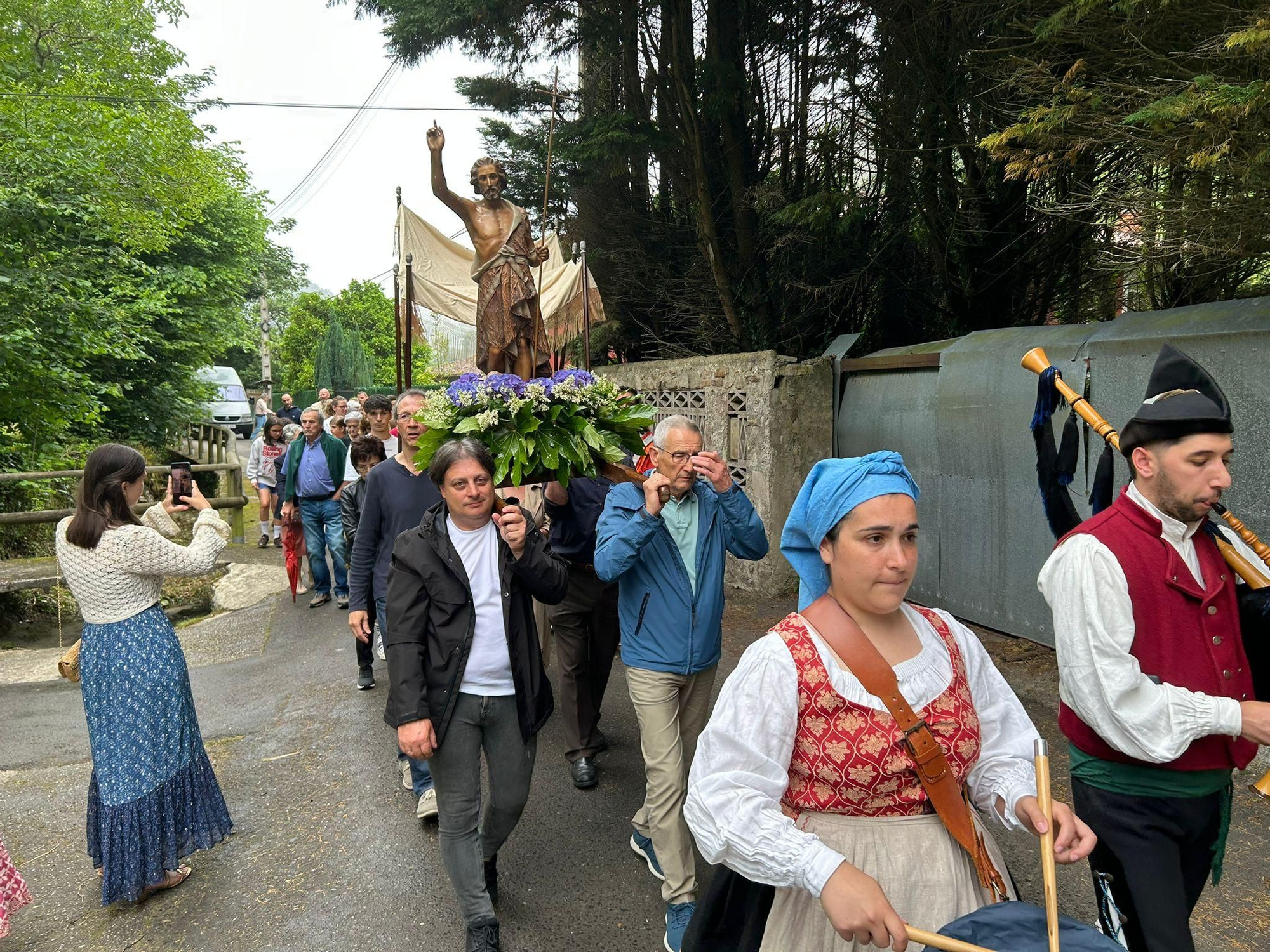 Fiesta de San Juan en Santianes del Agua (Ribadesella)