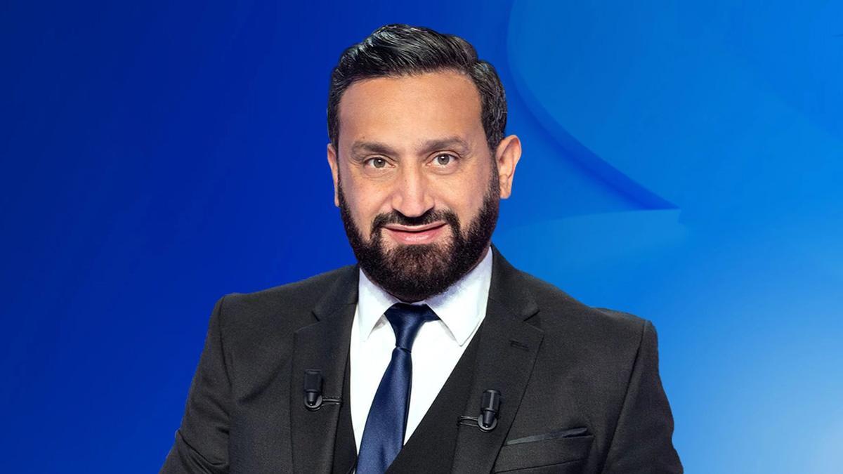 Cyril Hanouna, el ‘showman’ de la televisió francesa que rema a favor de la ultradreta Cyril Hanouna, el ‘showman’ de la televisió francesa que rema a favor de la ultradreta