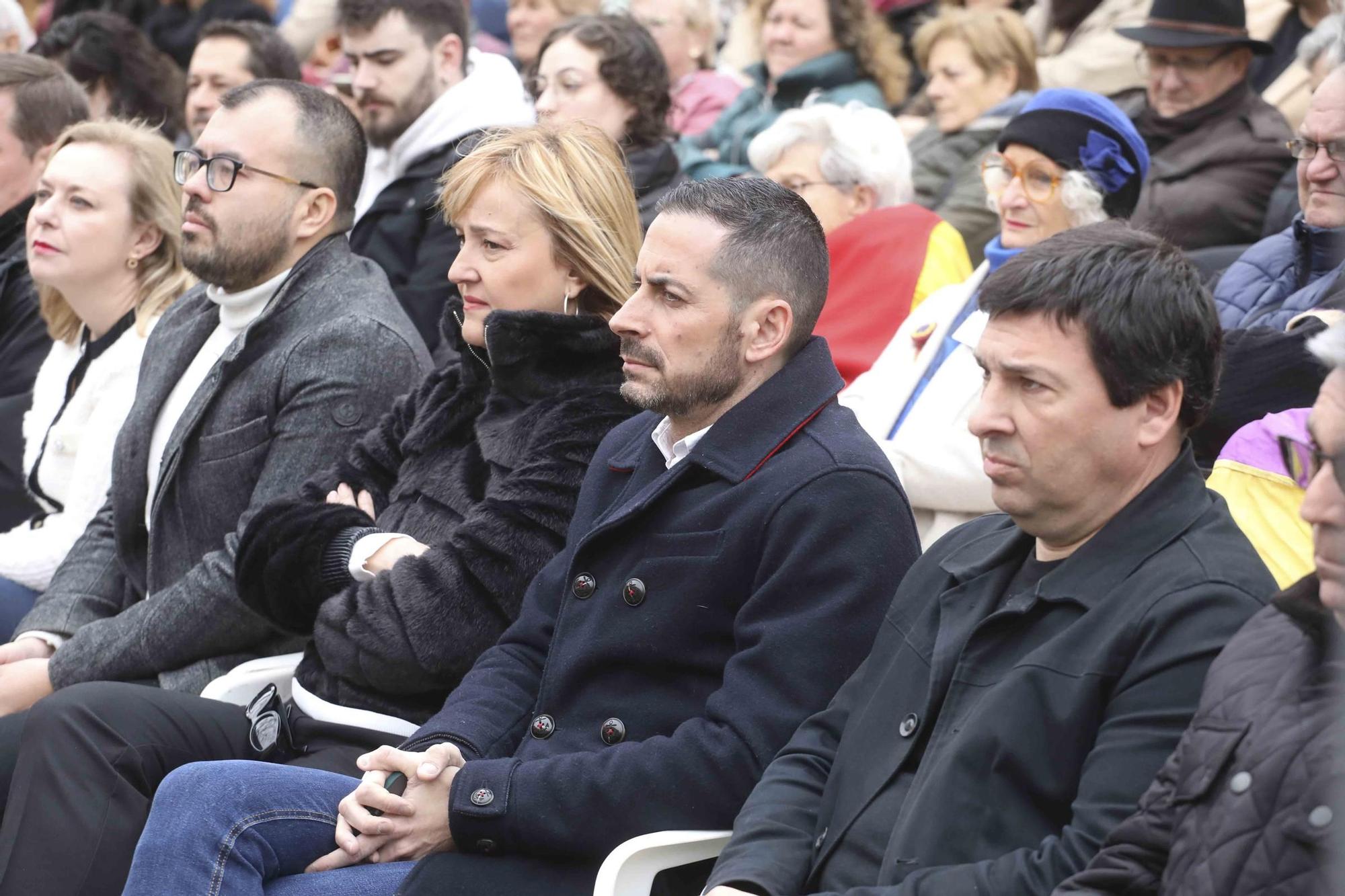 Así fue el homenaje a las víctimas del bombardeo de la estación de Xàtiva en el 85º aniversario del trágico sucesos