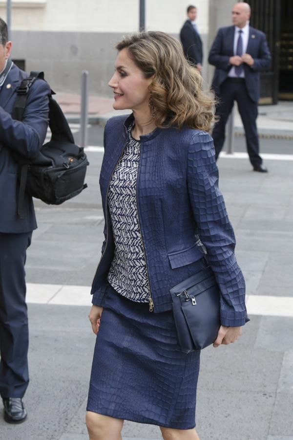 El traje azul de Hugo Boss de Letizia Ortiz