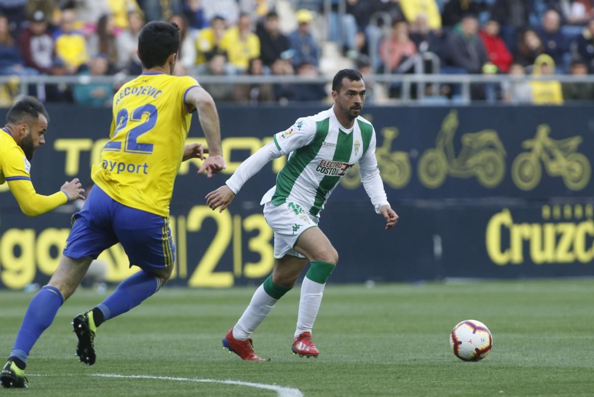 Las imágenes del Cádiz C.F.-Córdoba C.F.