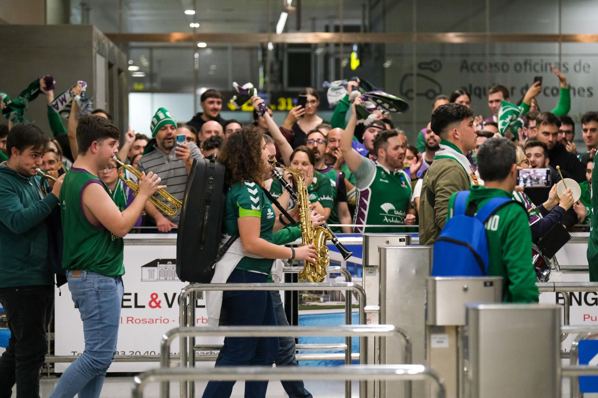 La llegada del Unicaja al aeropuerto de Málaga tras ganar la Copa del Rey