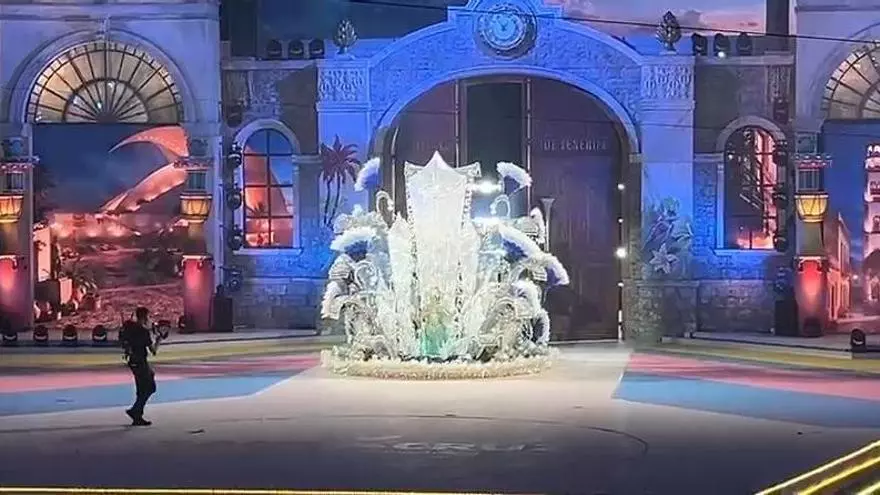 Candidata número nueve, Lara Rodríguez Lorenzo