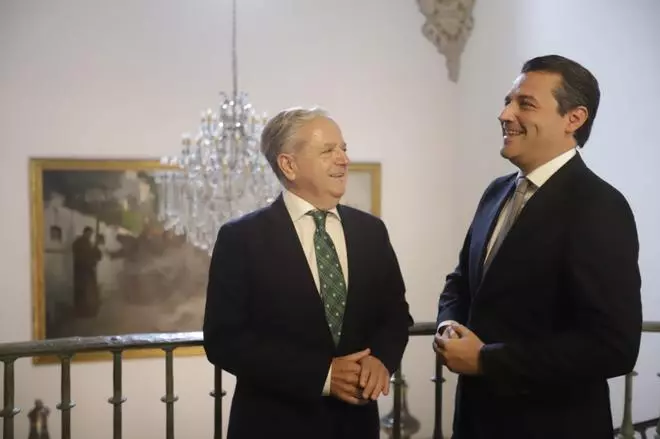 El PP toma el relevo en la Diputación tras ocho años de gobiernos de izquierdas