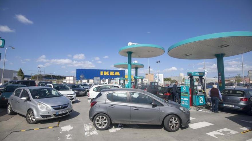 Las gasolineras de Baleares quieren desvincularse de la aplicación del descuento en los carburantes