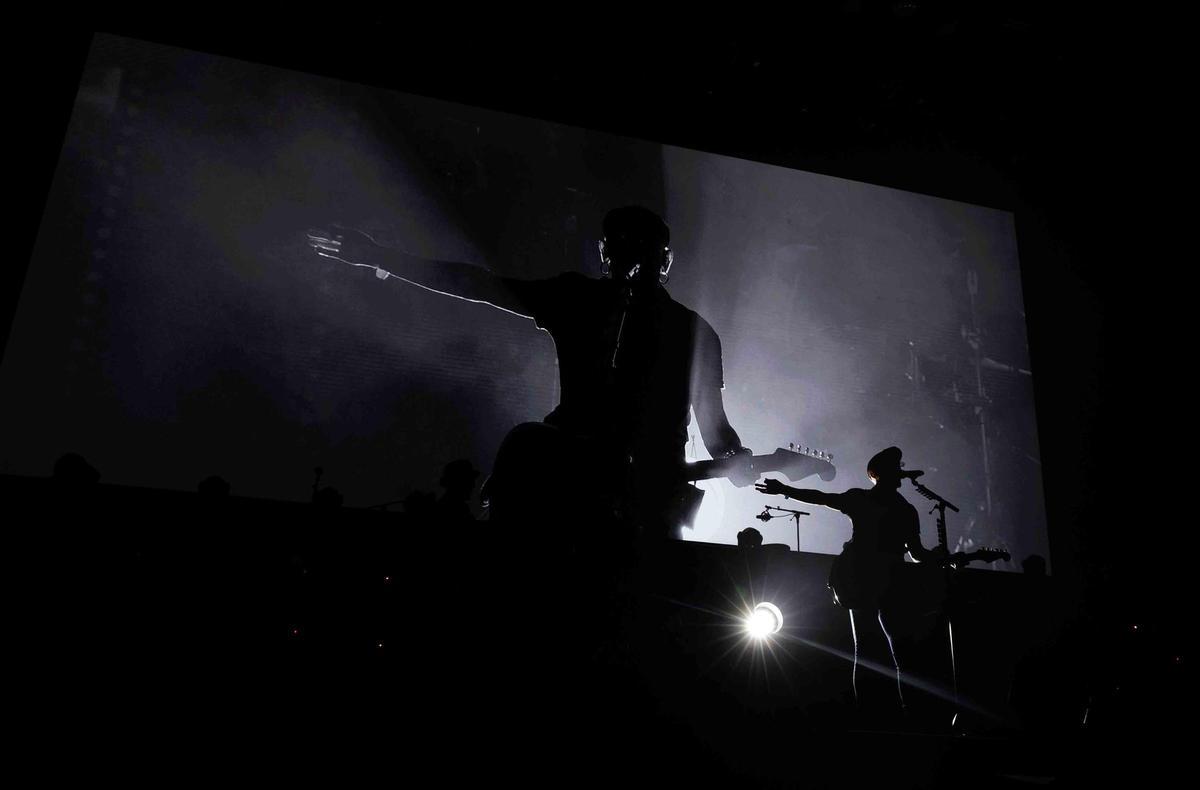 Alicante vibra con el directo de Fito & Fitipaldis