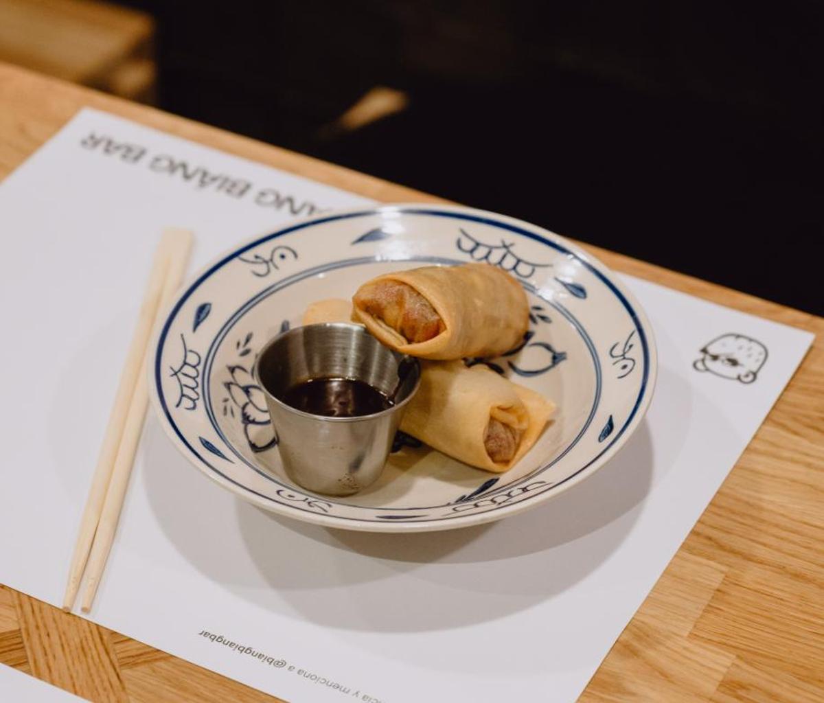 Rollito de pato en Biáng Biáng Bar.