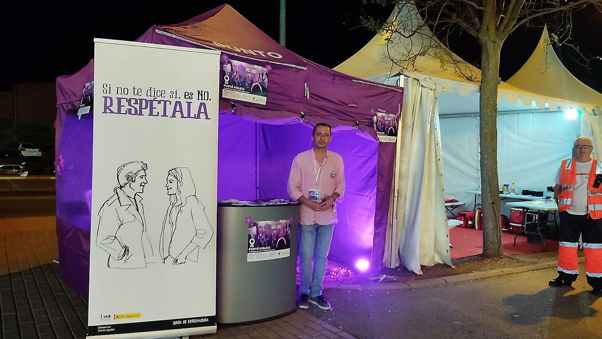 Punto Violeta en el recinto ferial.