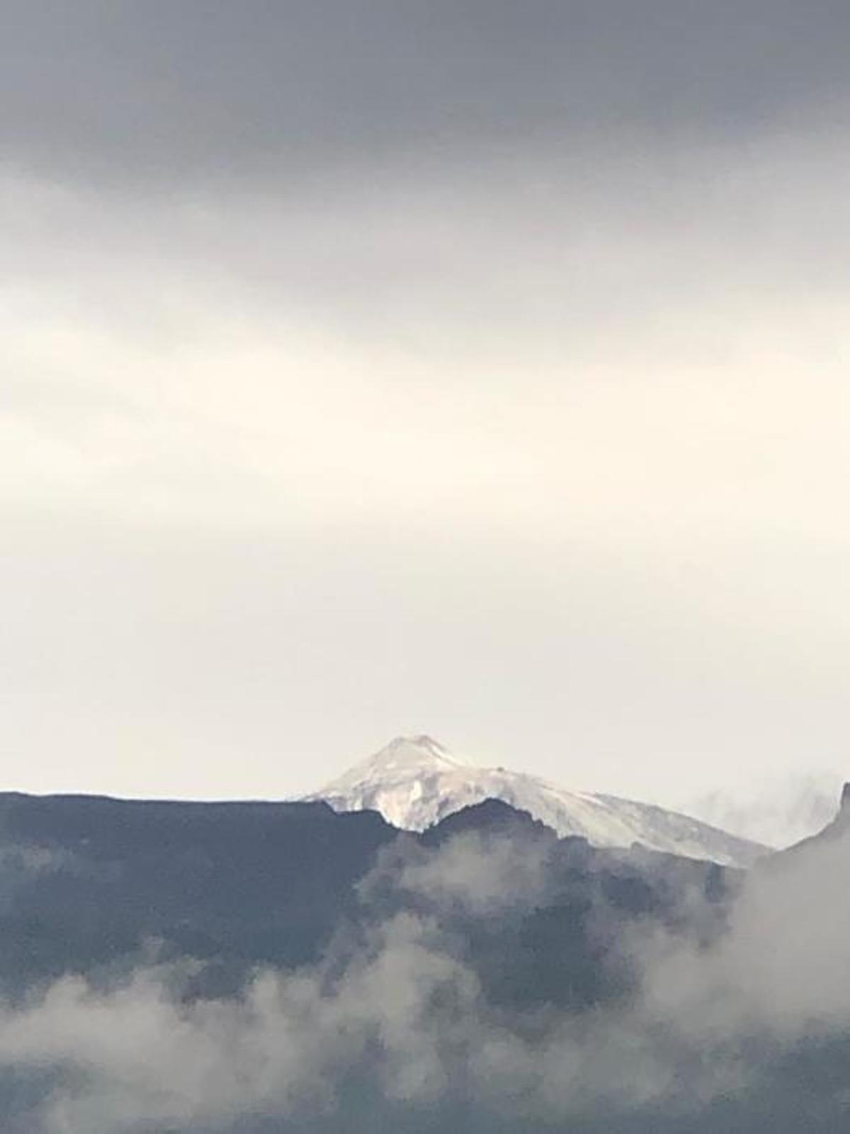 Nieve en el Teide, noviembre 2018