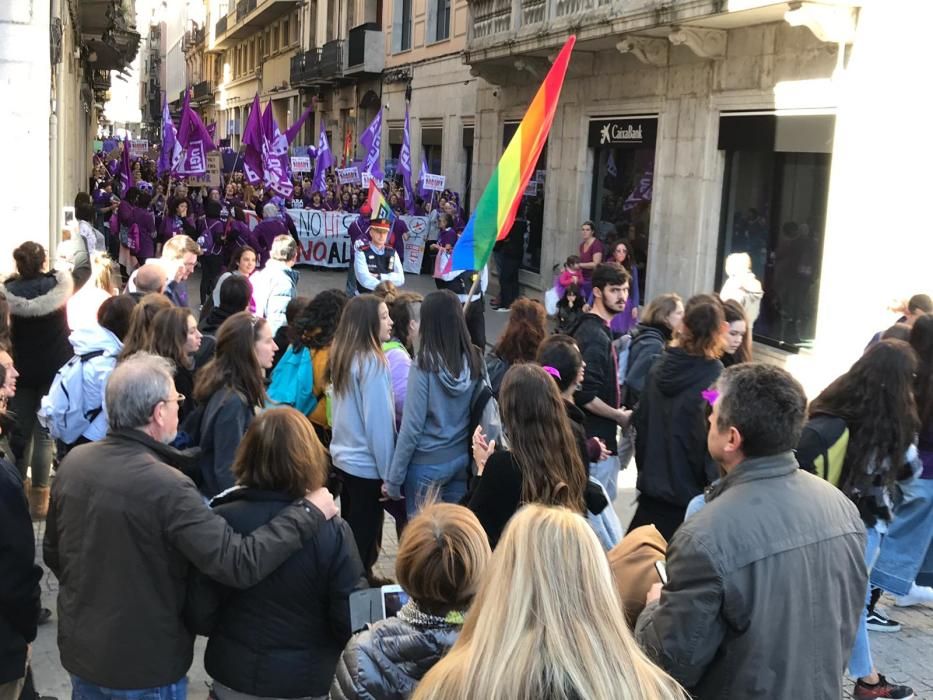 Manifestació estudiantil a Girona de la vaga del vuit de març