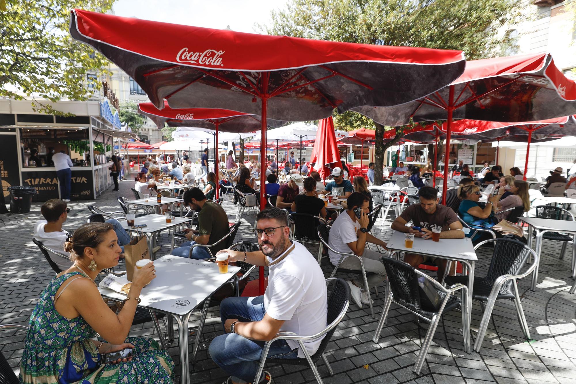 Canteli celebra “el hervidero de gente” en San Mateo