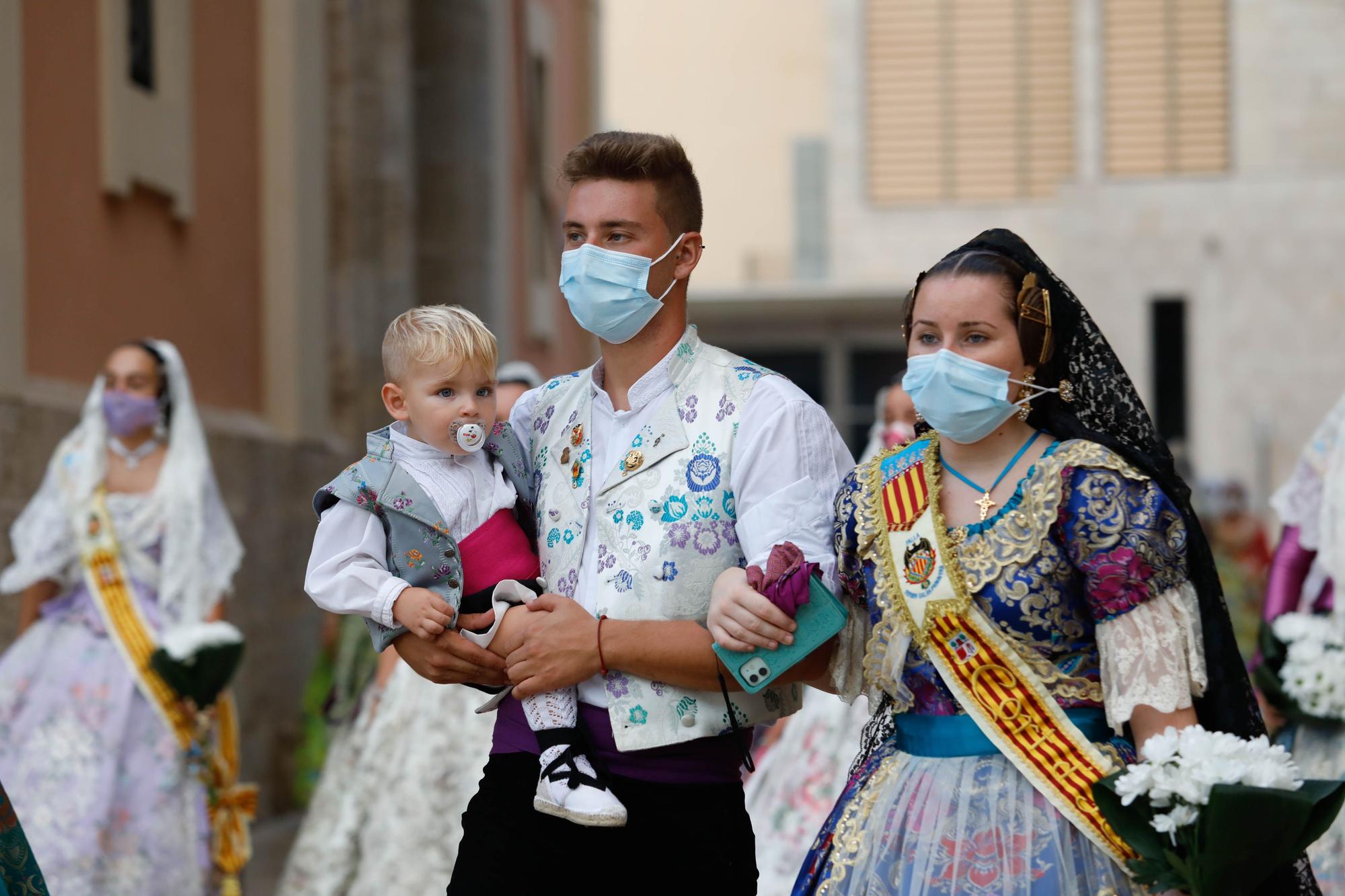 Búscate en el primer día de Ofrenda por las calles del Mar y Avellanas entre las 20:00 y 21:00 horas