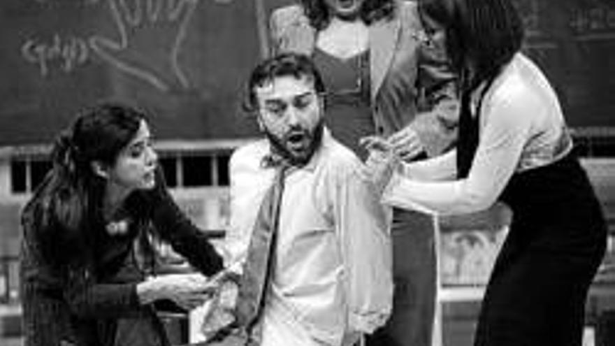 Sergio Caballero ACTOR
: "No me canso del teatro y ya tenía sed escénica"