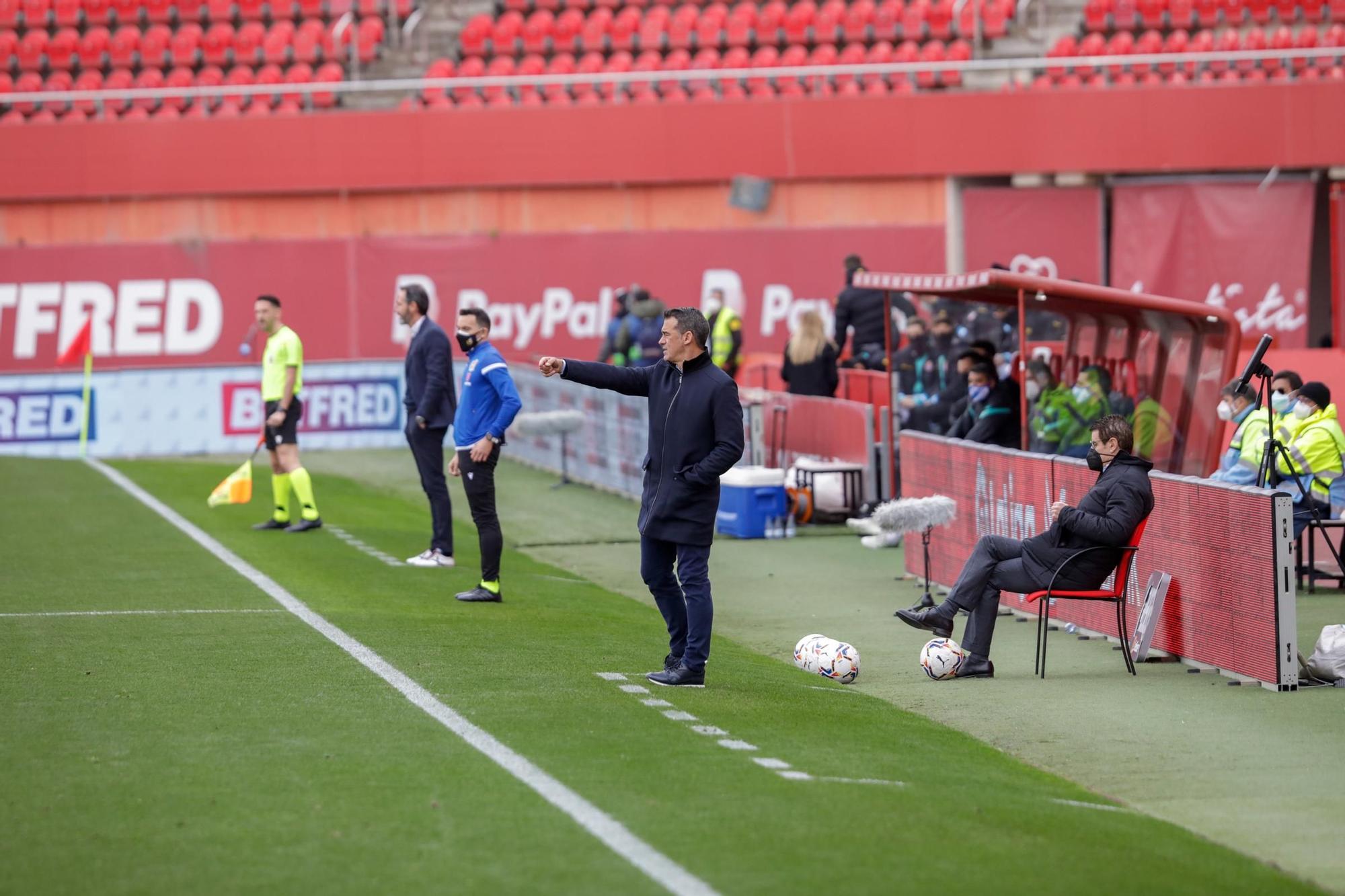 El Mallorca perdona al Espanyol y pierde