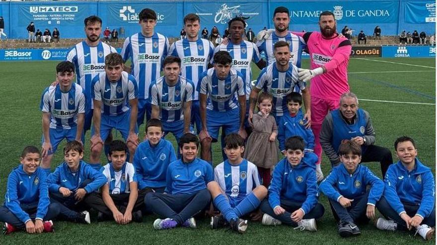 Gran jornada en la Liga de Primera FFCV para el CF Gandia y el CF Simat de la Valldigna