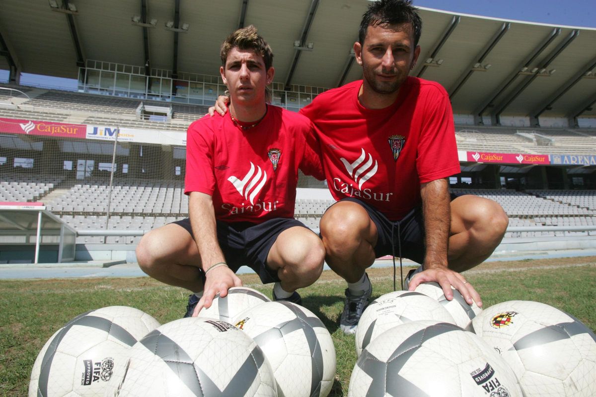 Flores y Javi Moreno, en el 2005, año en el que el cordobés subió al primer equipo.