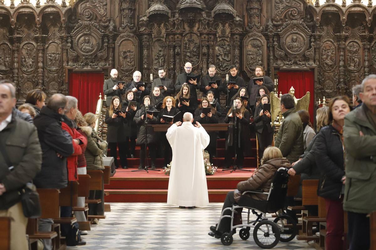 La misa de Año Nuevo en la Catedral de Córdoba, en imágenes