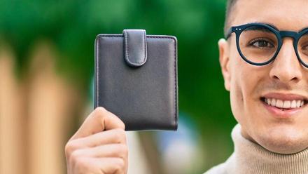 Así es la cartera para hombre que combina seguridad, estilo y máxima organización que arrasa en Amazon