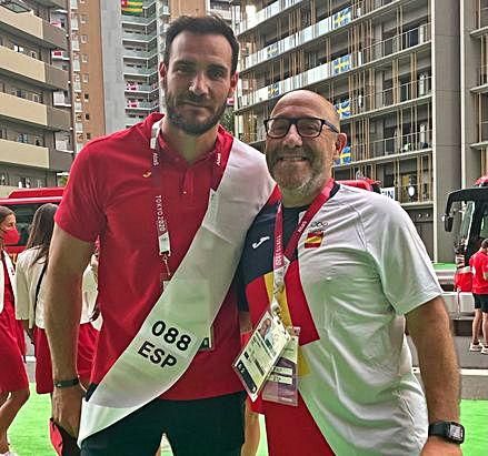 Con el piragüista Saúl Craviotto.