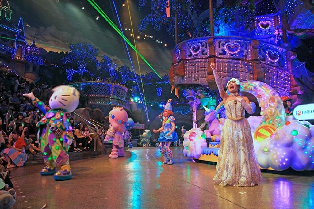 Uno de los espectáculos de Sanrio Puroland