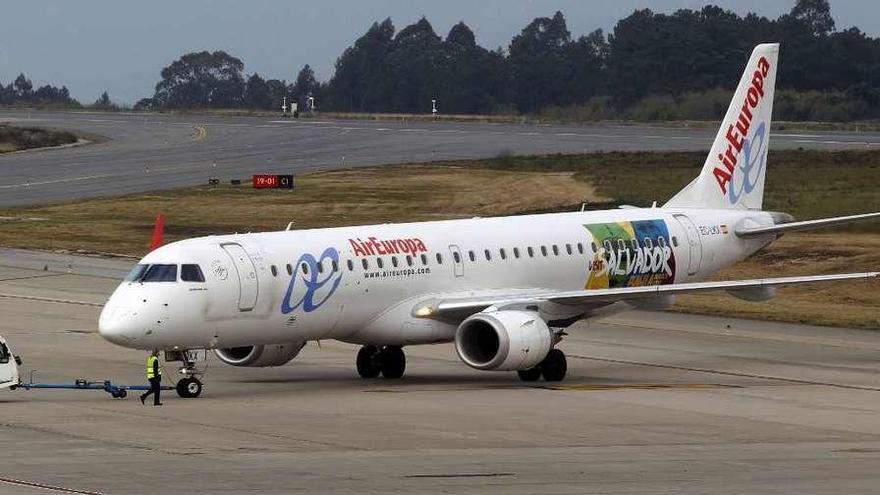 Air Europa suprime sus vuelos a Tenerife, Palma y Alicante pese a su buena  ocupación - Faro de Vigo