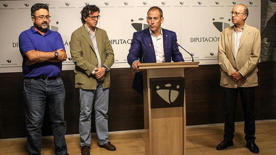El PP critica que Cordero endeude a Diputación de Cáceres por el despoblamiento