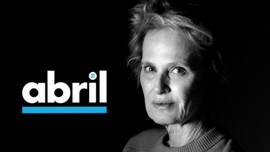 Una entrevista con Siri Hustvedt y un perfil de Brandon Sanderson, en el nuevo número de abril