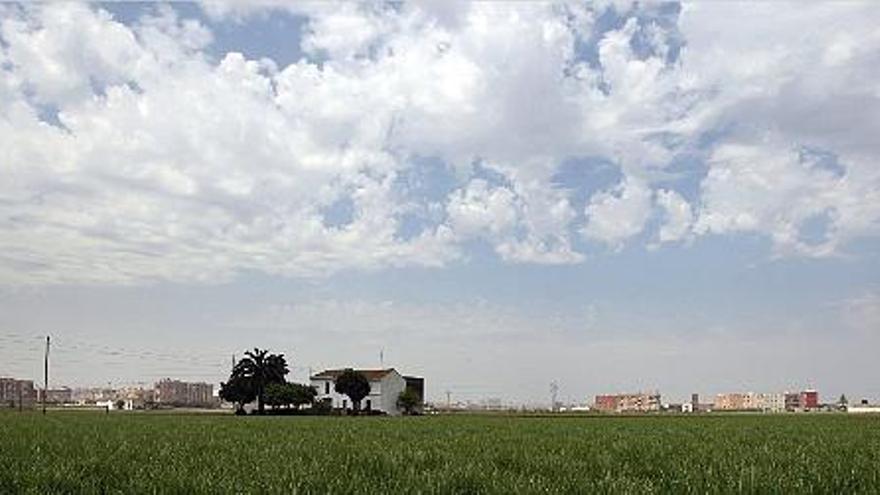 Las alquerías agrícolas junto a Valencia, en la imagen, son un bien a proteger en el PAT.