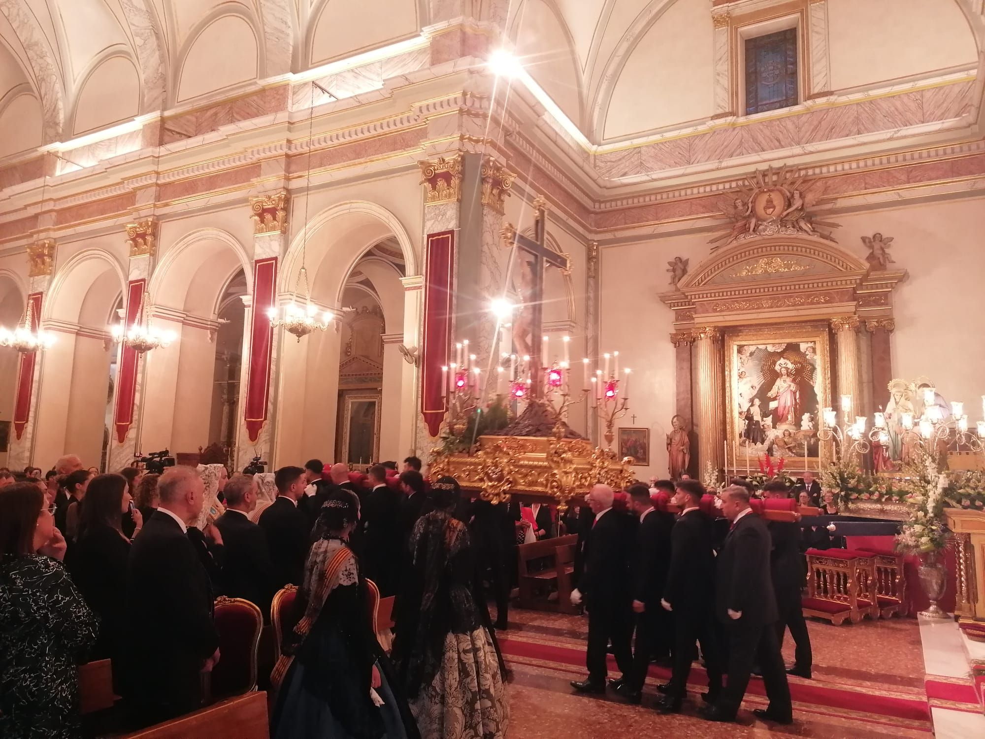 Actos religiosos del día del Santísimo Cristo en la Vall d'Uixó