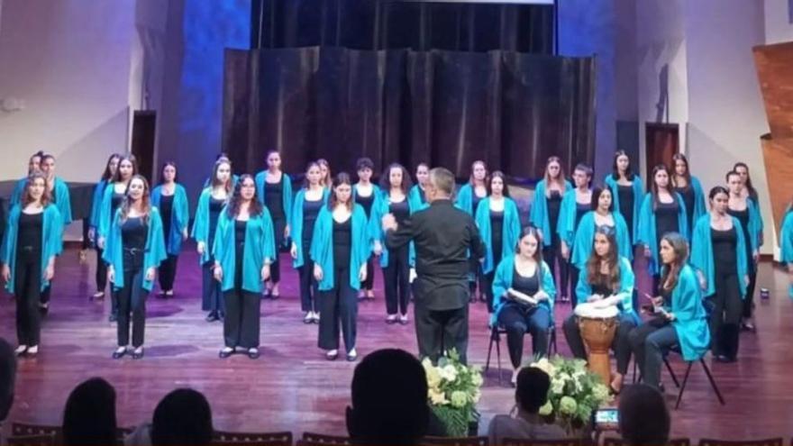 El Coro de Voces Blancas.