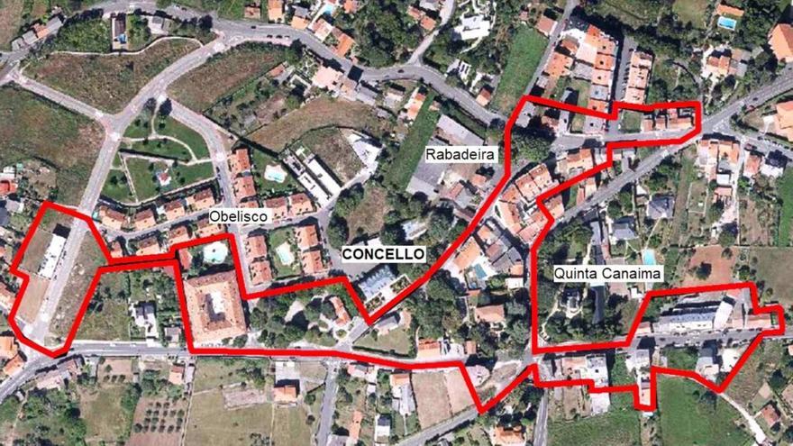 Zona de la capital municipal delimitada para uso exclusivamente comercial en los bajos. | LOC