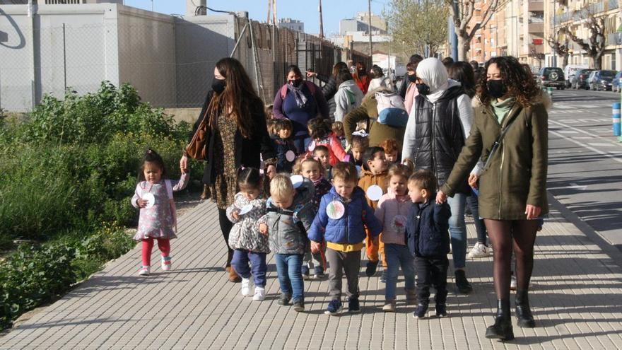 Este viernes tuvo lugar el esperado traslado de los alumnos y profesores al nuevo colegio Jaume I.