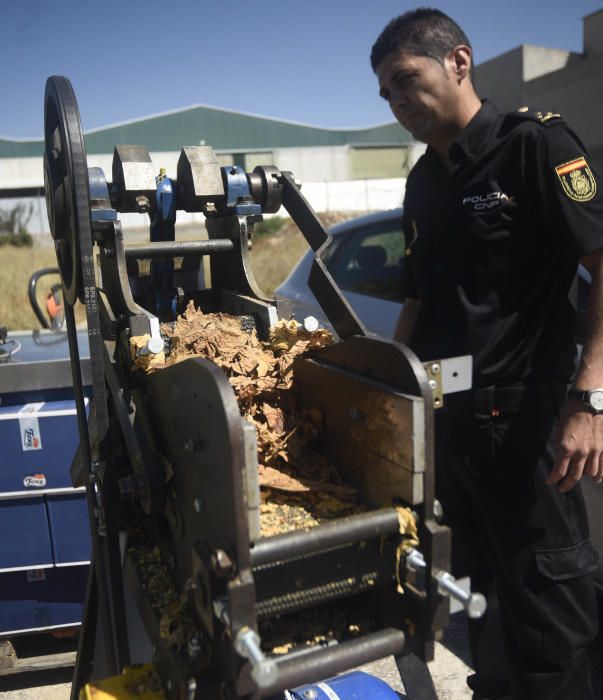 Policía Nacional y Aduanas intervienen 20.000 kilos de tabaco