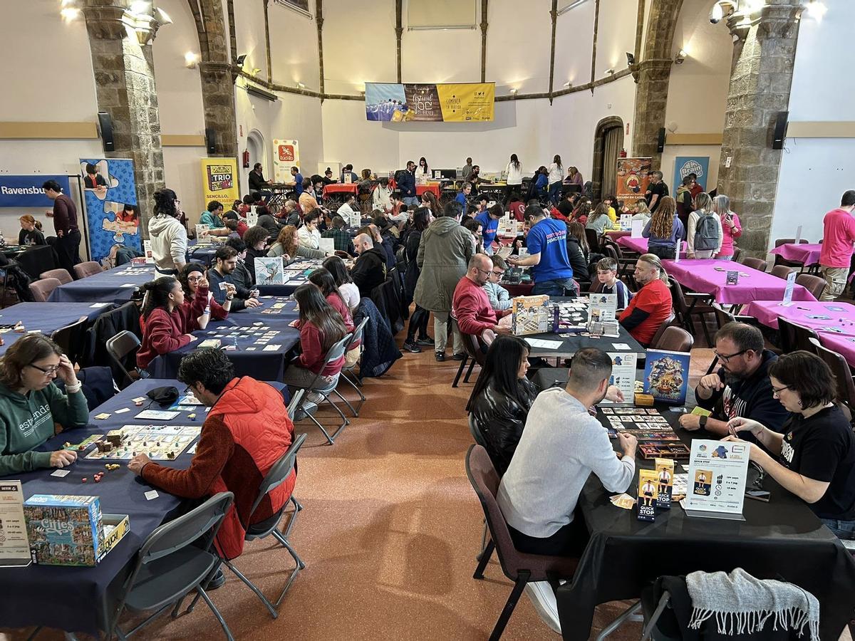 Participants en un Festival del Joc del Pirineu
