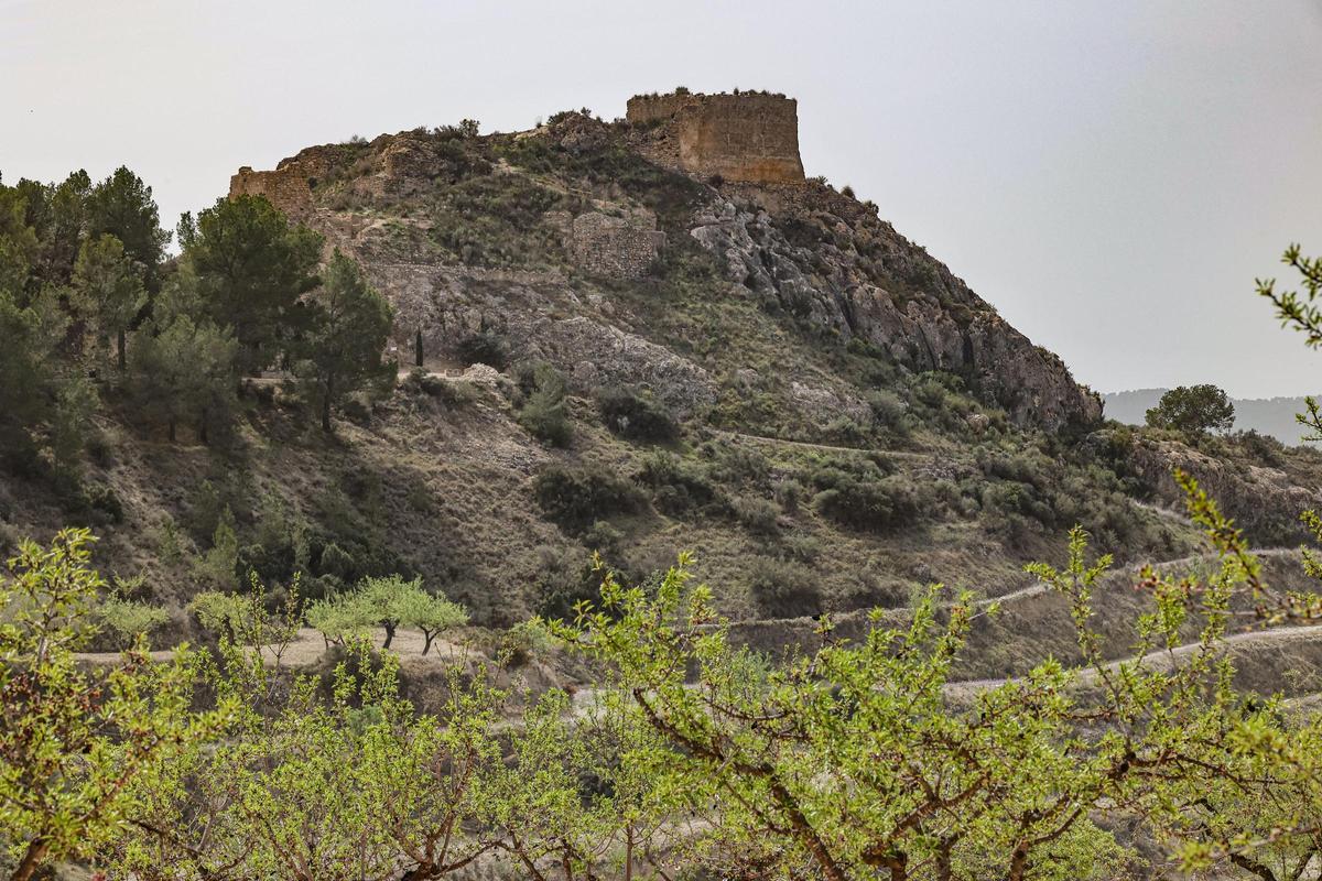 Una vista del Castillo de Tibi